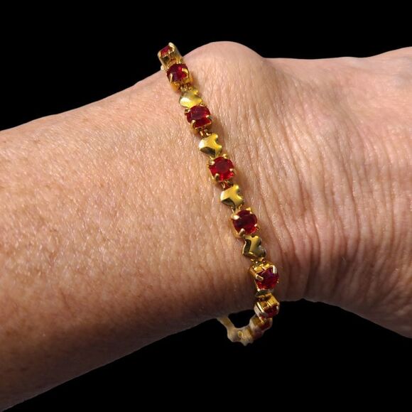 Vintage Necklace & Bracelet Set Gold With Red Stones - Picture 7 of 12